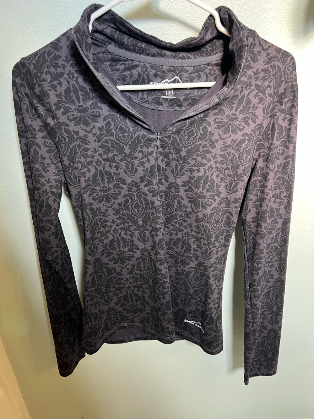 Eddie Bauer Quarter Zip Damask Floral Black Gray Running Yoga